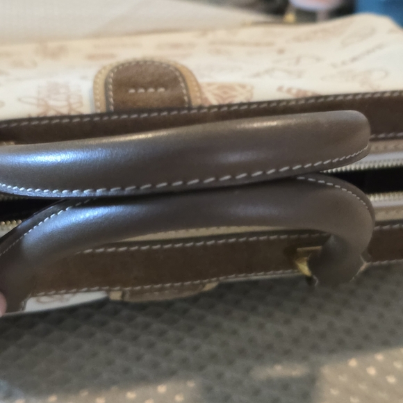 Loewe - Picture 8 of 15